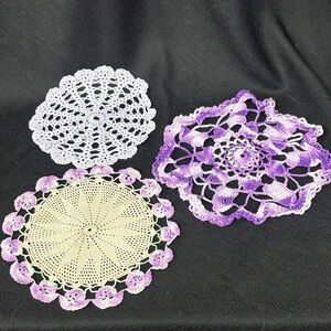 Purple and White doilies (w)